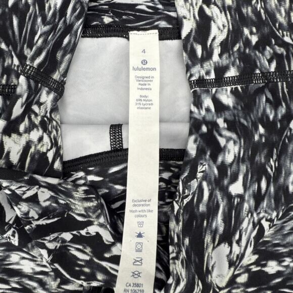 LULULEMON Wunder Under Hi-Rise Tight 28" Sz 4 Liquid Platinum Alpine White Multi - Picture 6 of 8